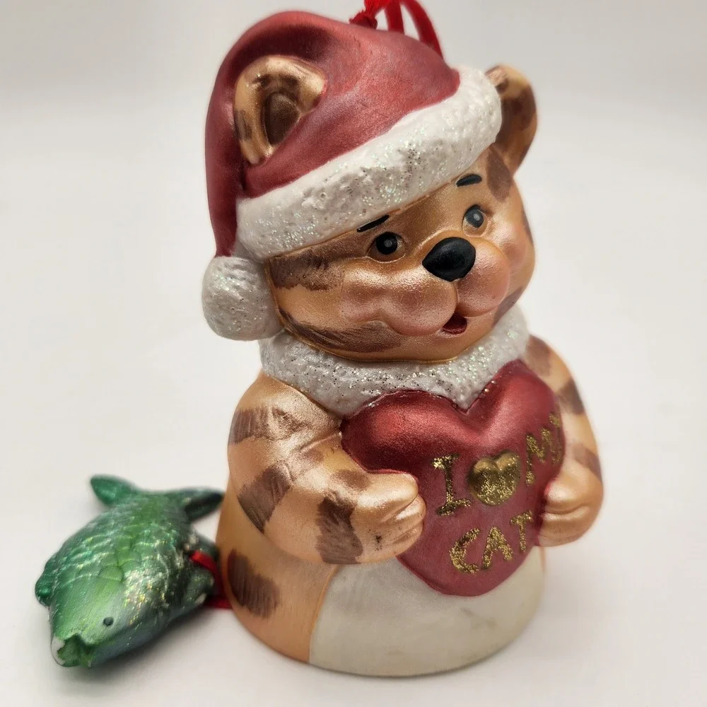 Cat In Santa Hat Holding I Love My Cat Heart Glitter Fish Clapper Ceramic 1998‎